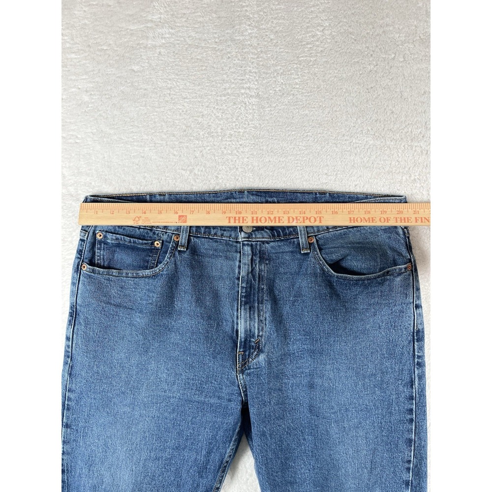 Levi's 502 Regular Tapered Medium Wash Denim Jeans Mens size 38X32 (41x32) - Picture 8 of 10